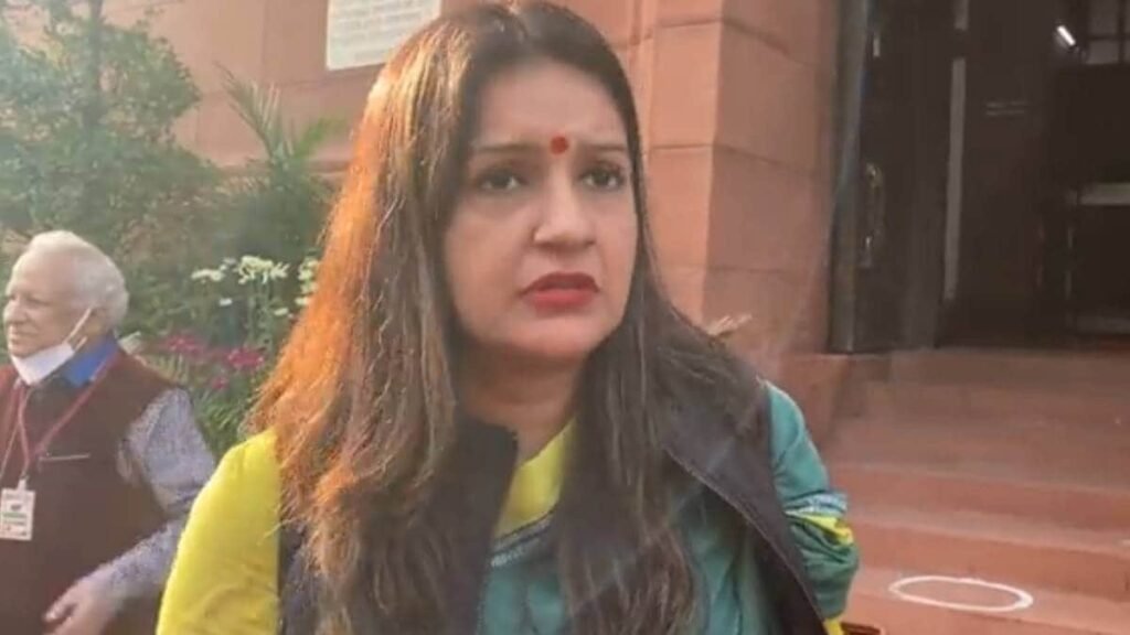 Priyanka Chaturvedi is enraged by the suspension of Rajya Sabha members | Watch