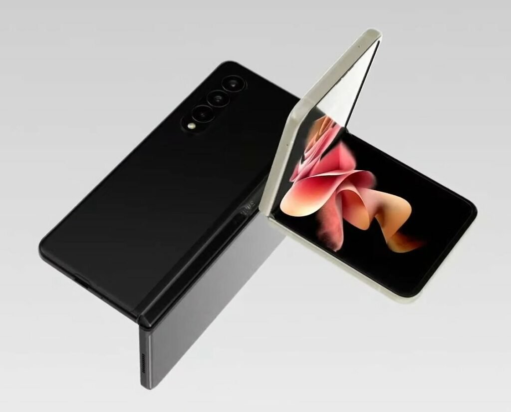 Samsung Galaxy Z Fold 4 and Galaxy Z Flip 4